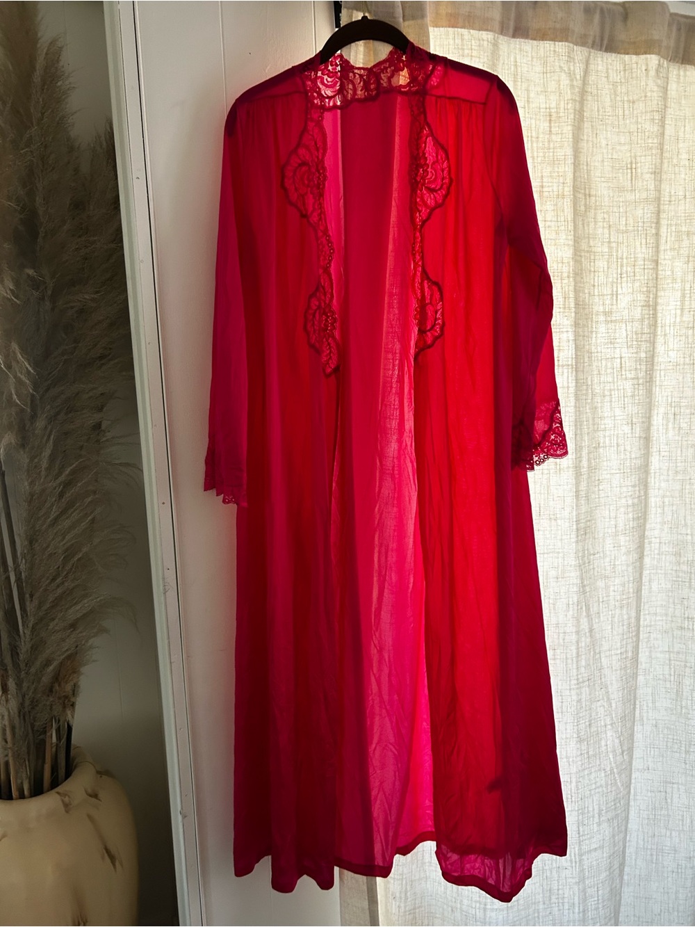 Vintage Olga Hot Pink Robe